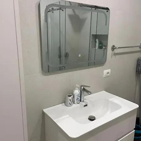 Elior Comfort New Bazaar Apartment Tirana