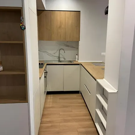 Elior Comfort New Bazaar Apartamento *